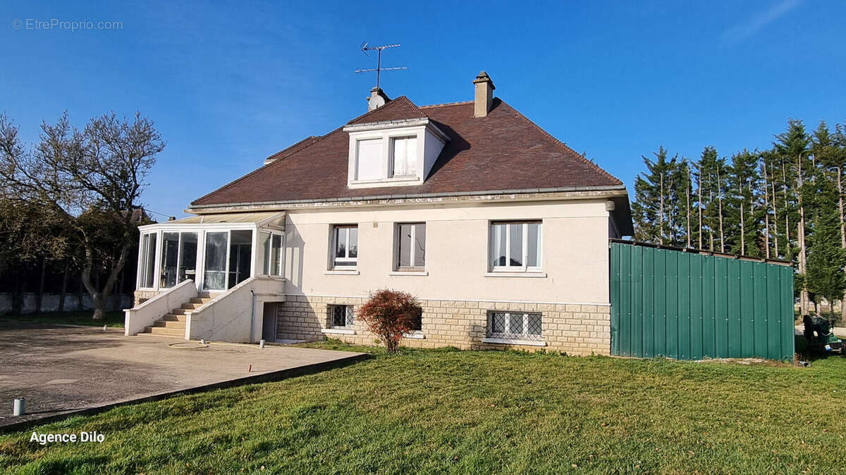 Maison à SAINT-FLORENTIN