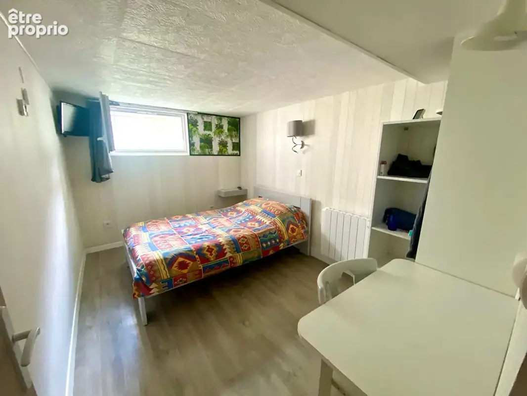 Maison plain-pied 4 chambres, 757 m² de terrain, 12 mins gare ! - photo 13