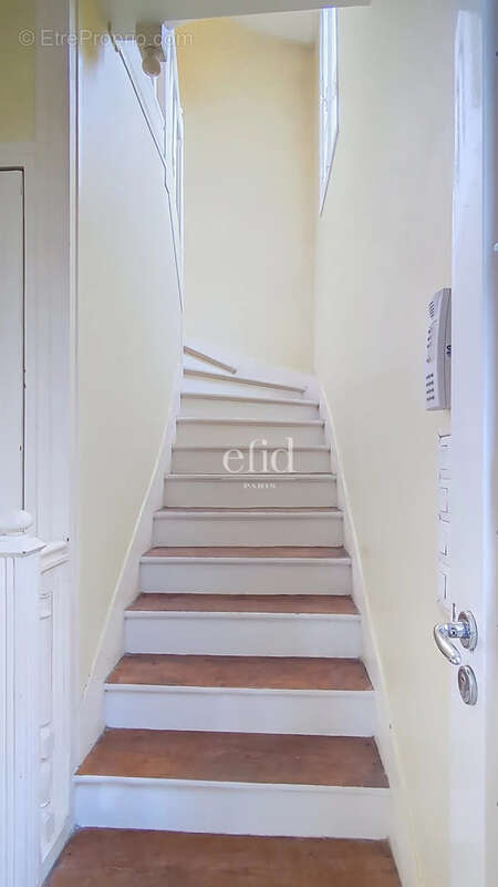 Maison à SARTROUVILLE