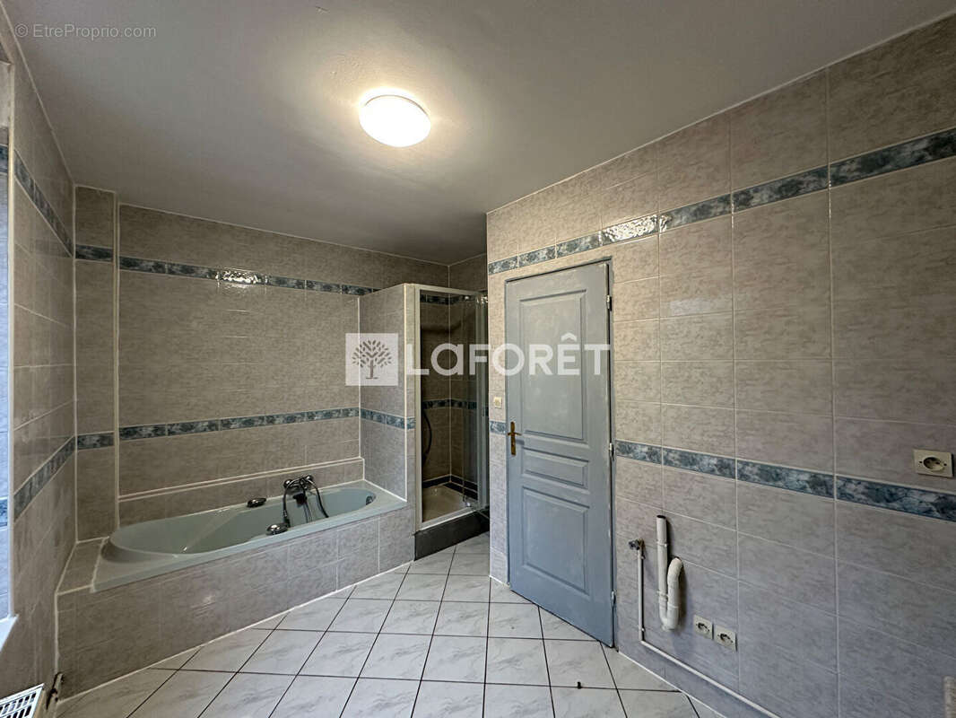 Appartement à ALGRANGE