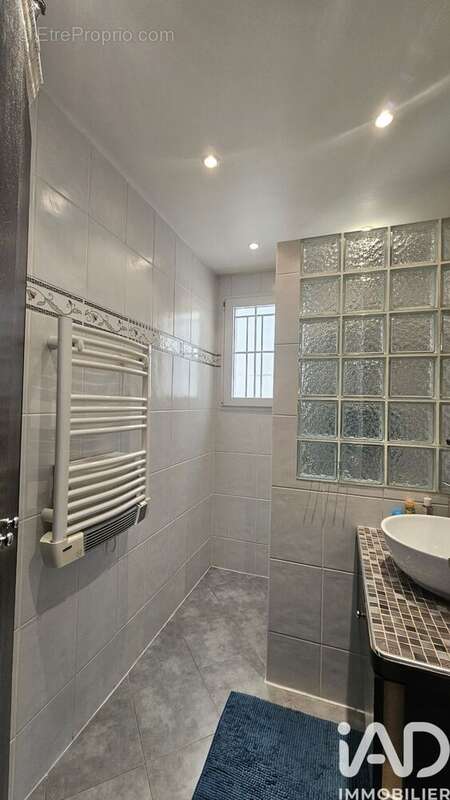 Photo 7 - Maison à CHENNEVIERES-SUR-MARNE