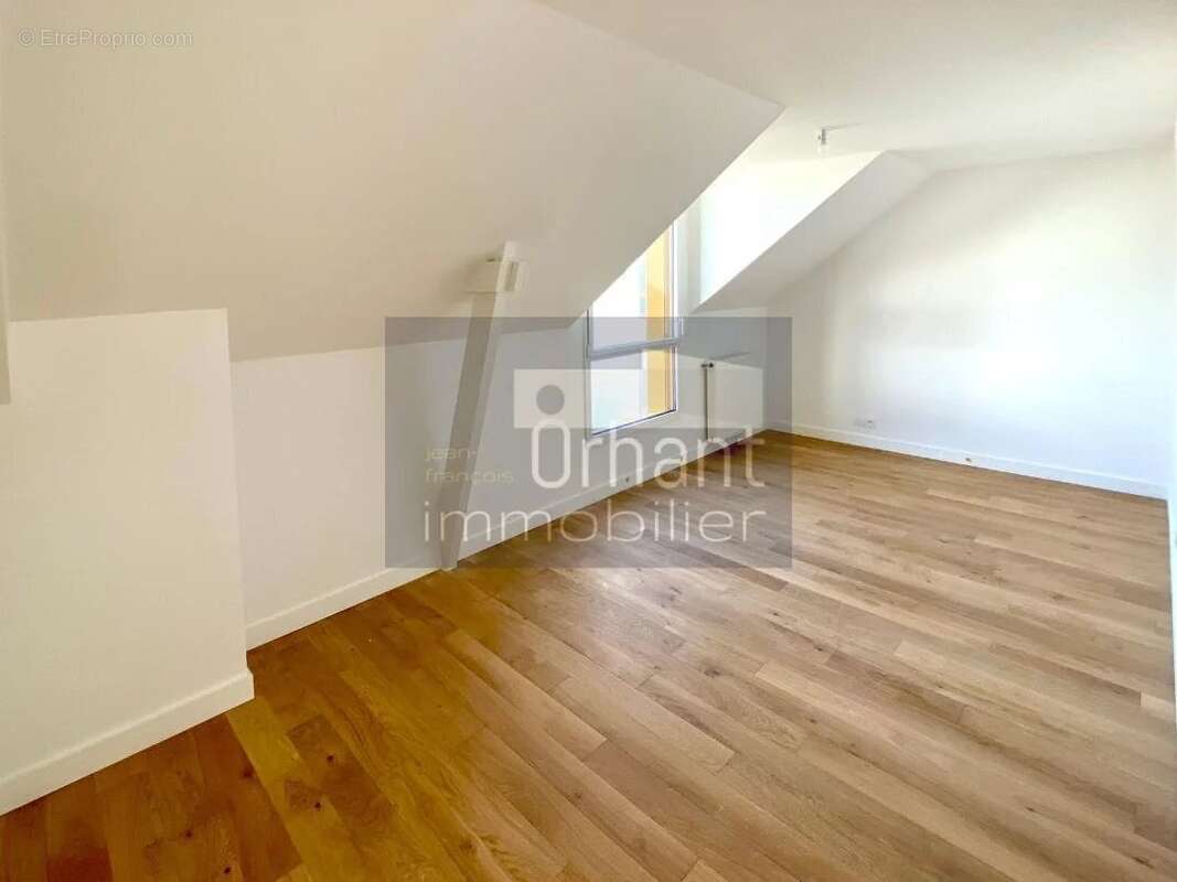 Maison à LARMOR-BADEN