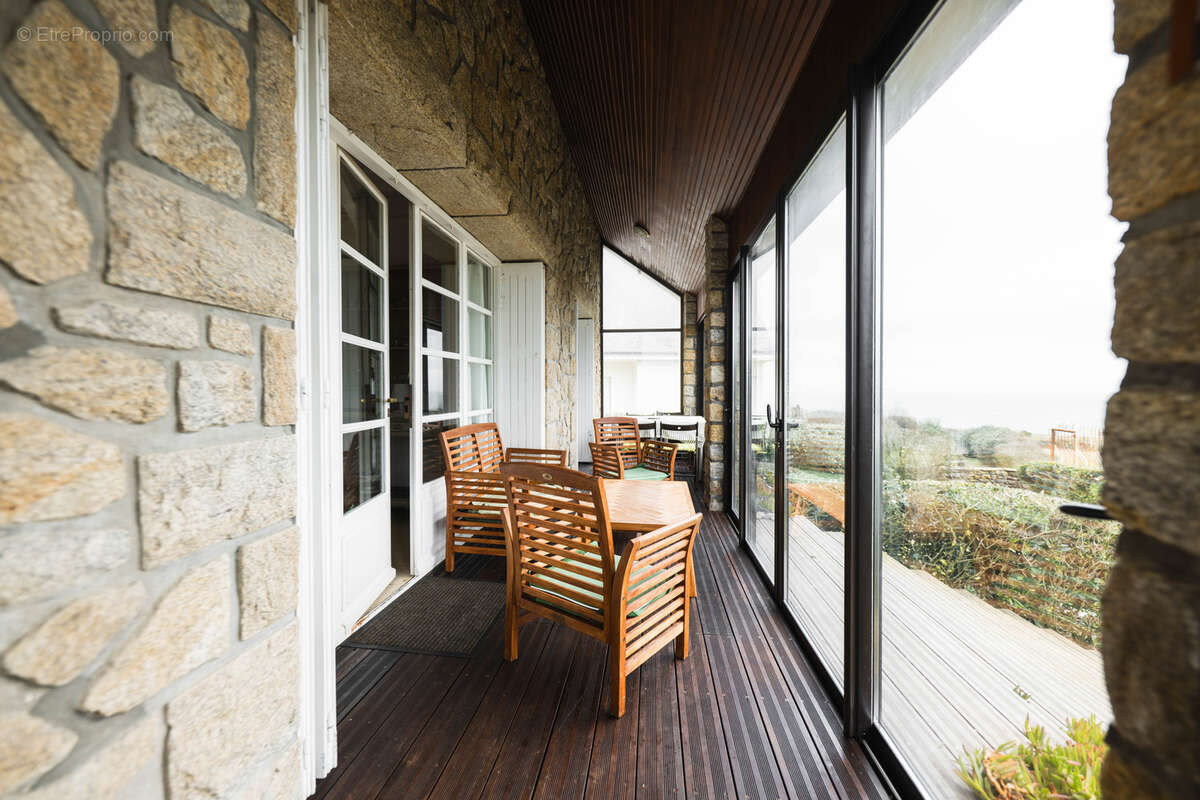 Maison à LE POULIGUEN