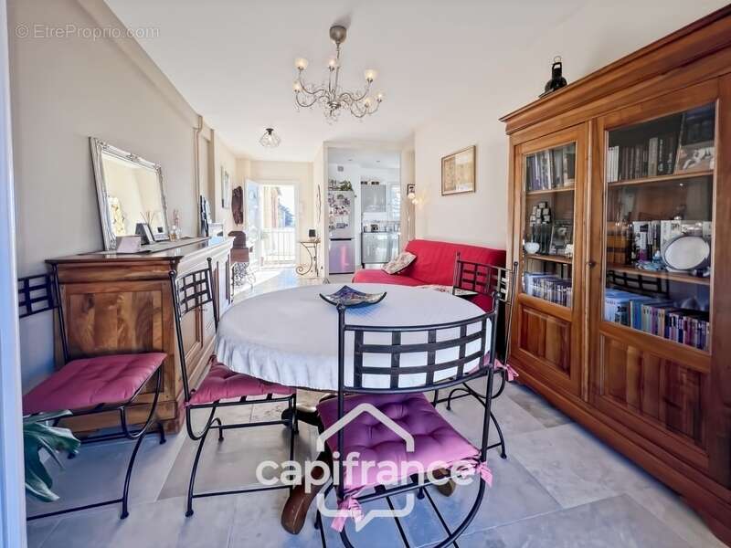 Appartement à HYERES