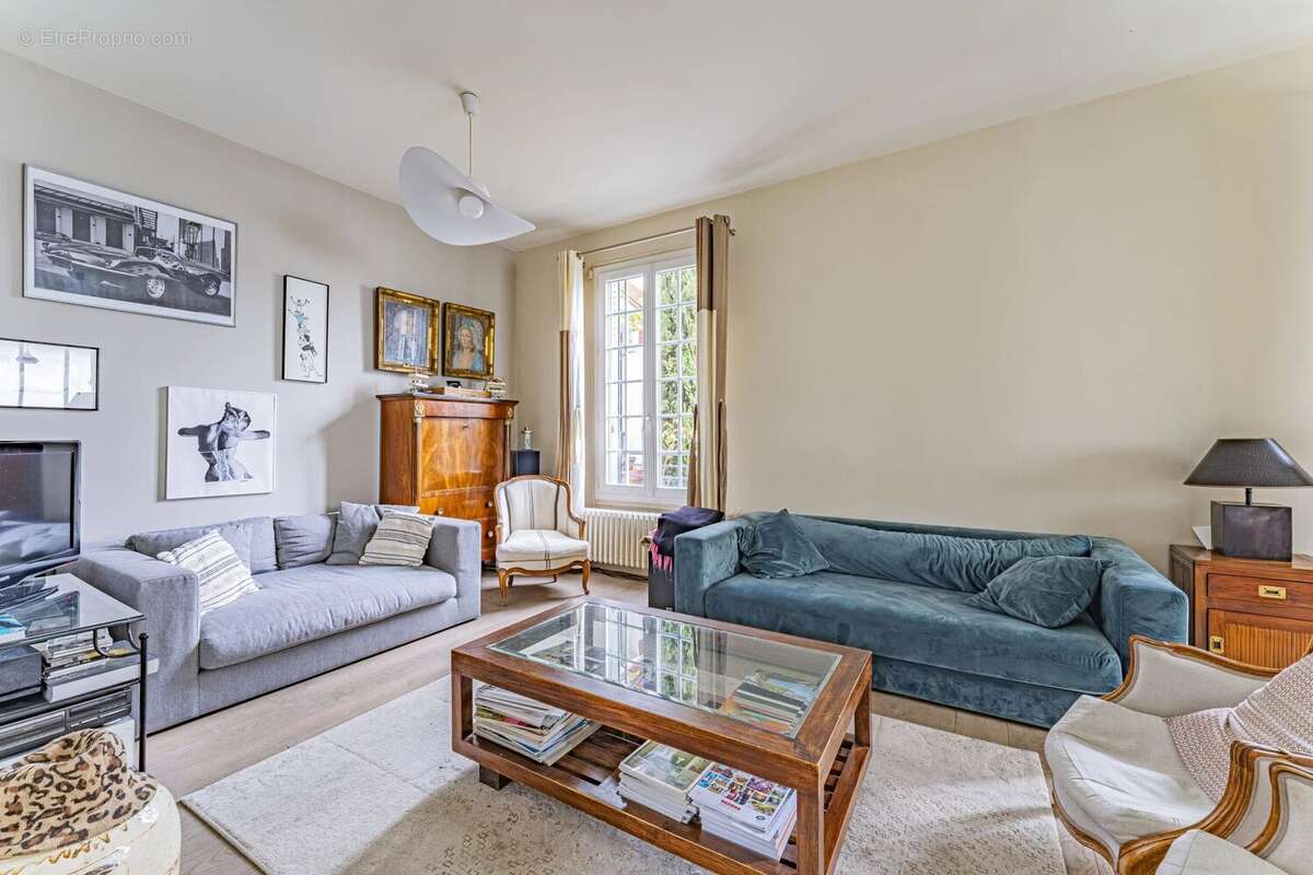 Maison à CROISSY-SUR-SEINE