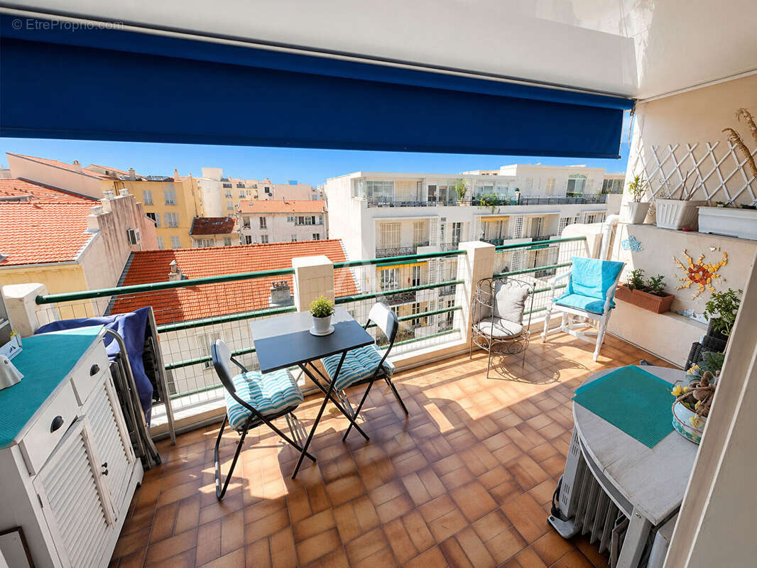 Appartement Nice 1 pièce(s) 18.5 m2 - photo 2