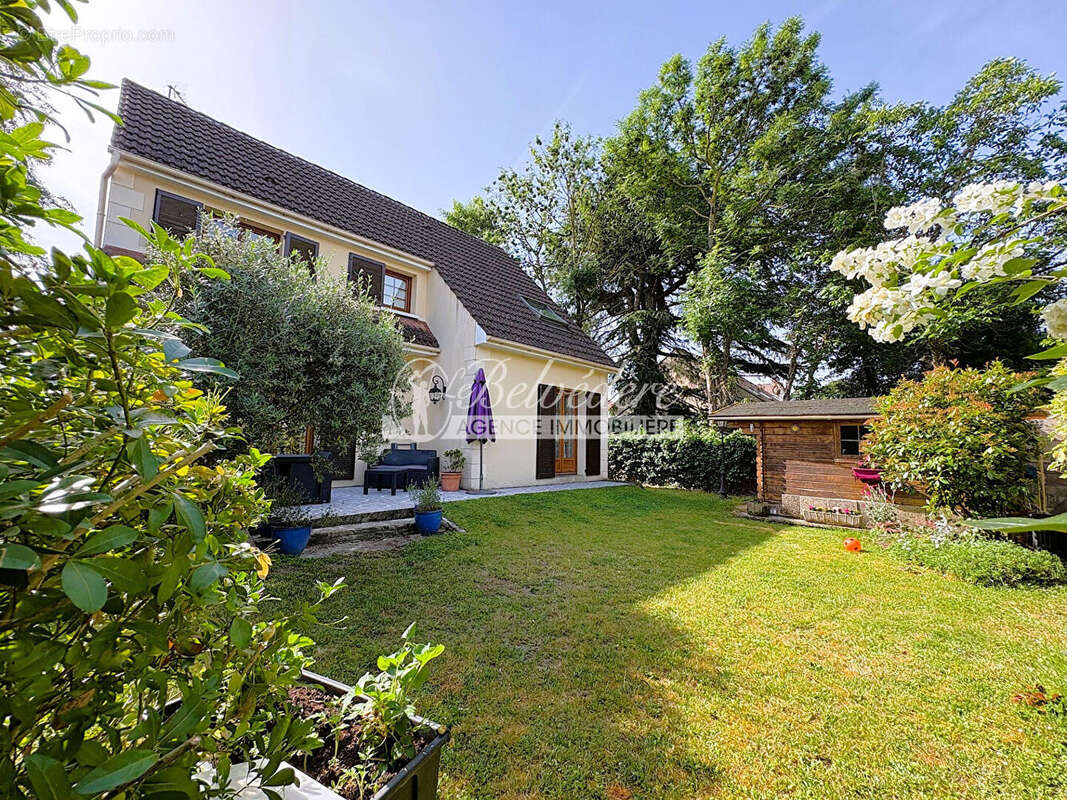 Maison à SAINT-PRIX
