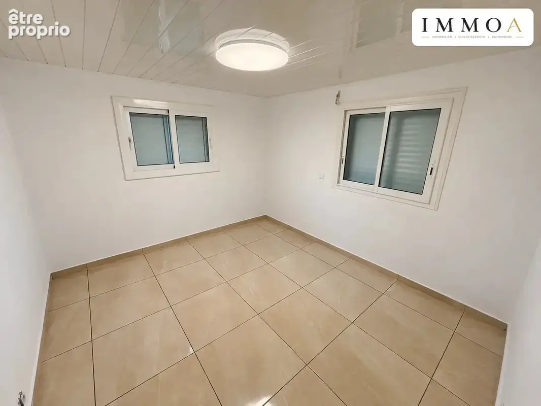 À vendre – Spacieuse maison familiale avec piscine à Bras-Panon ( 97412) - photo 5