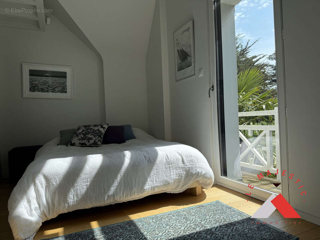 Maison 217 m² à Saint-Lunaire  - photo 7