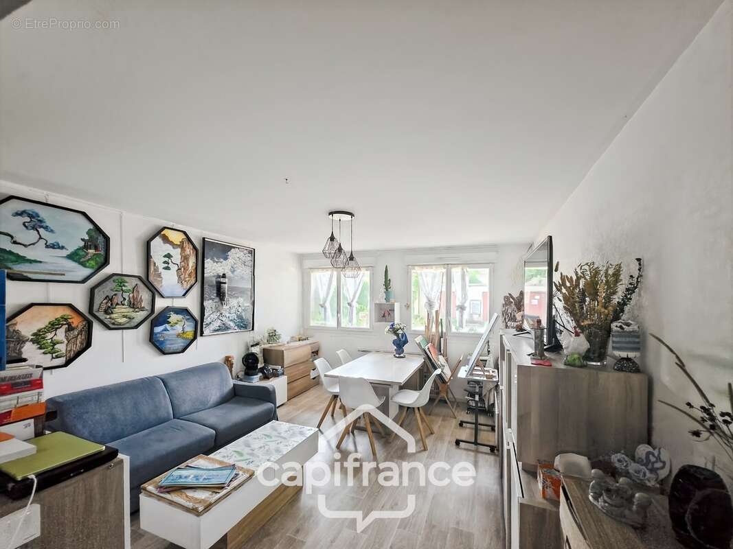 Appartement à vendre 4 pièces BOURG EN BRESSE (01) - 2 chambres - 1 cave - photo 2