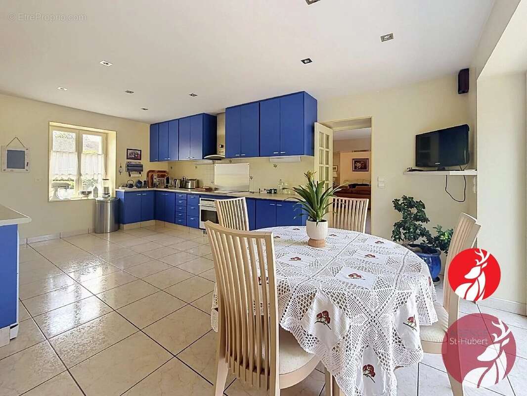 Maison à MILLY-LA-FORET