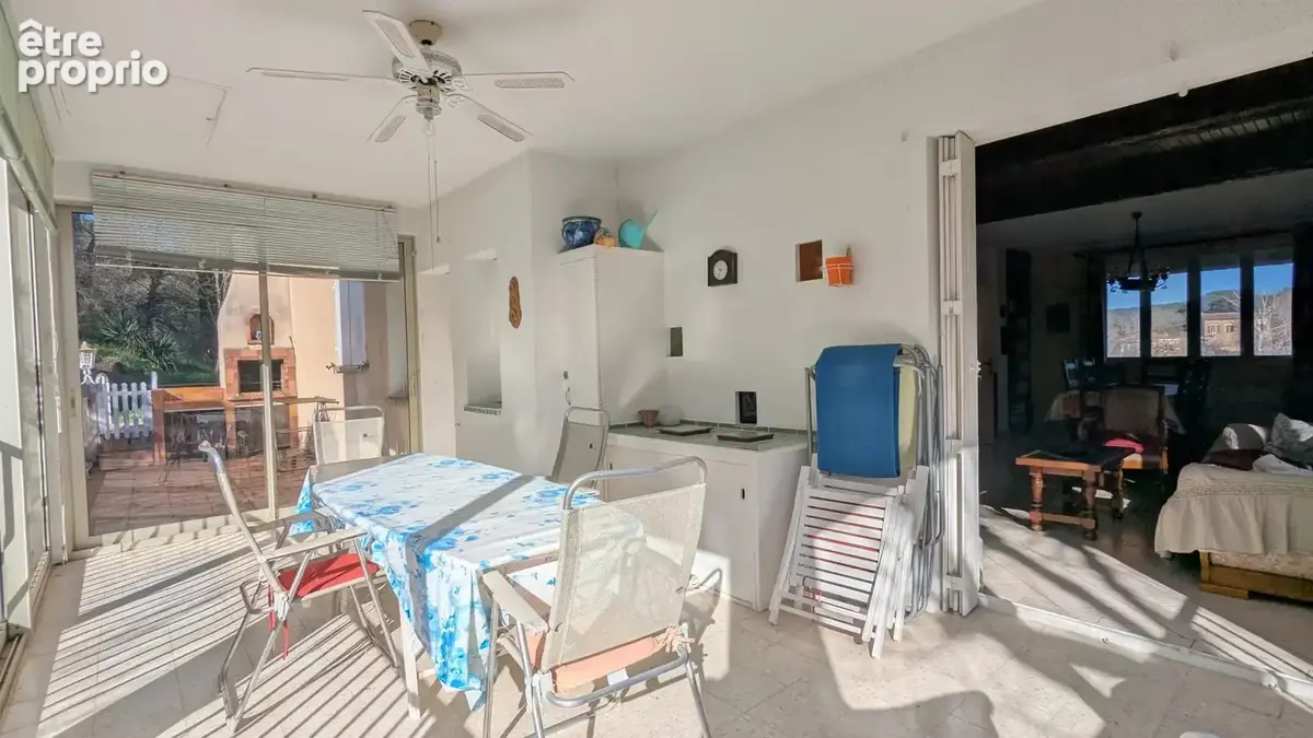 CARCES - Villa sur 3.691m² proche centre - photo 2