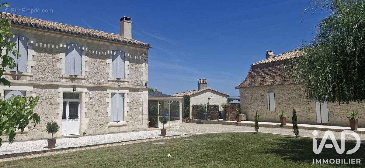 Photo 1 - Maison à SAINT-MEARD-DE-GURCON