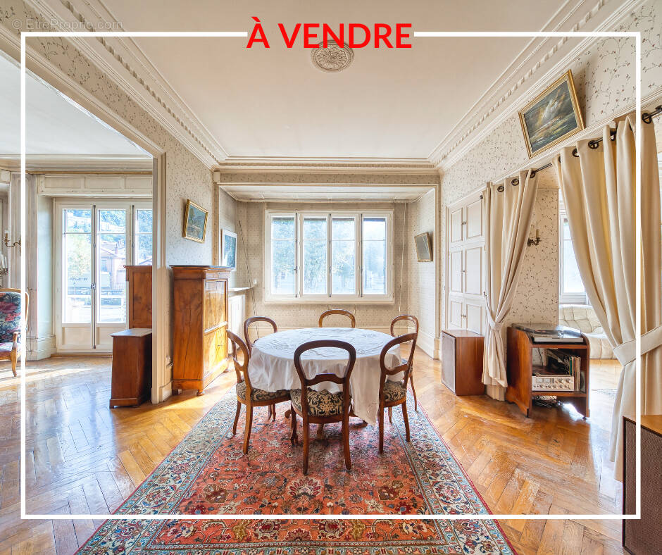Appartement à VOIRON