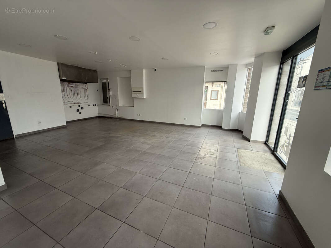 Appartement à CHECY