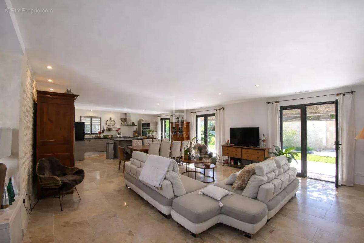 Maison à MAUSSANE-LES-ALPILLES