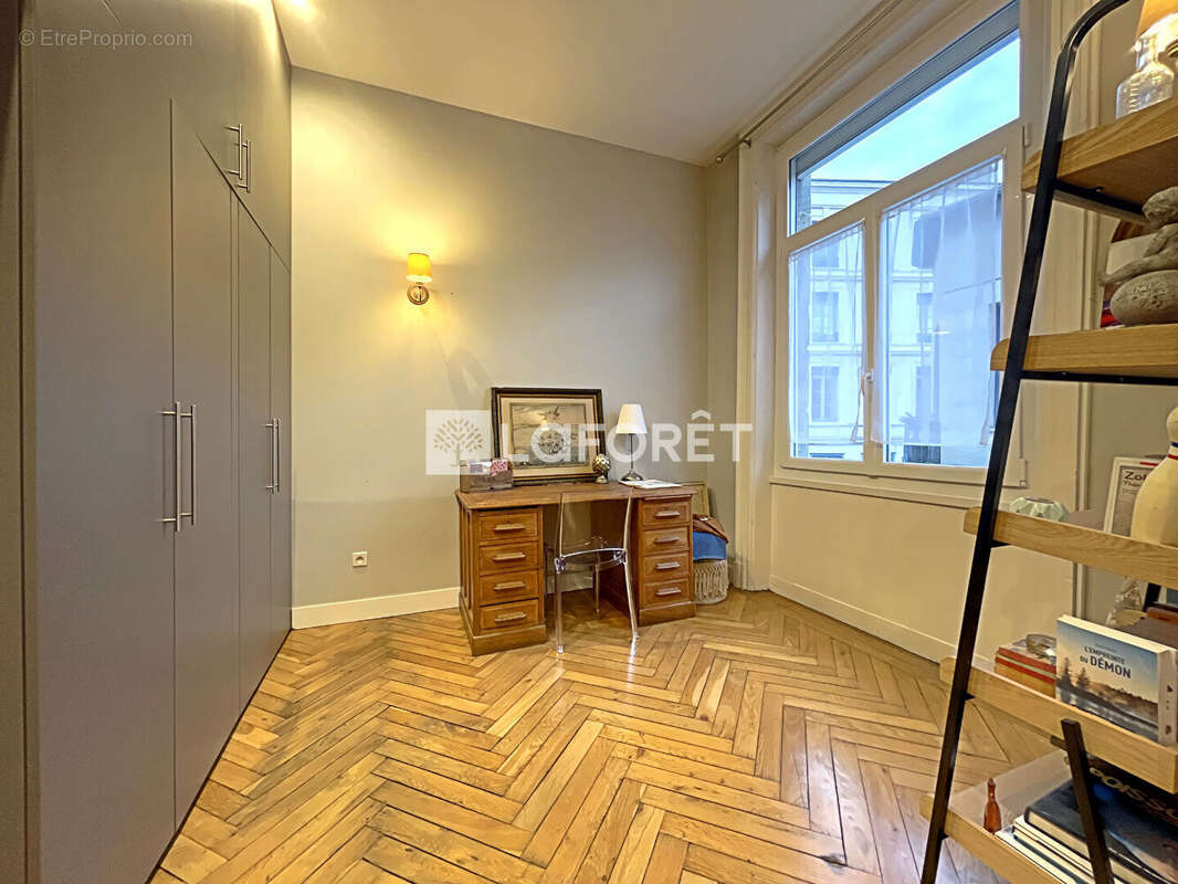 Appartement à SAINT-ETIENNE