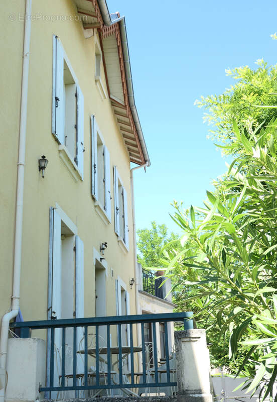 Maison à ROMANS-SUR-ISERE