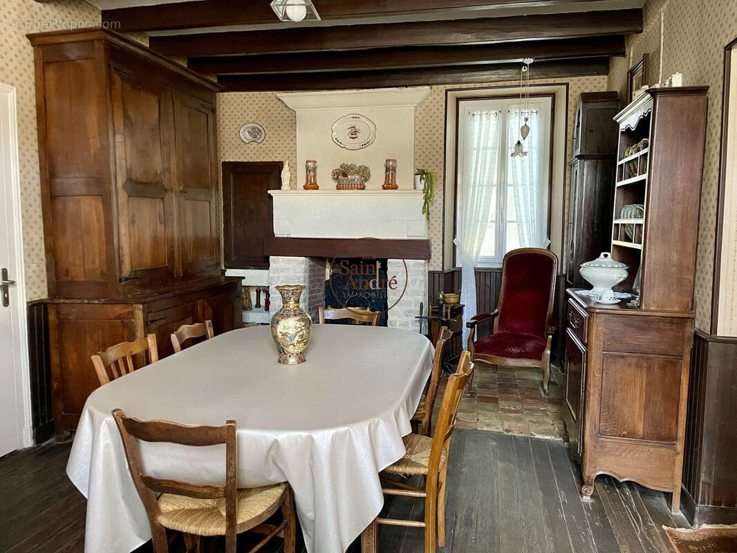 Maison 145 m² à Magnac-Sur-Touvre  - photo 3