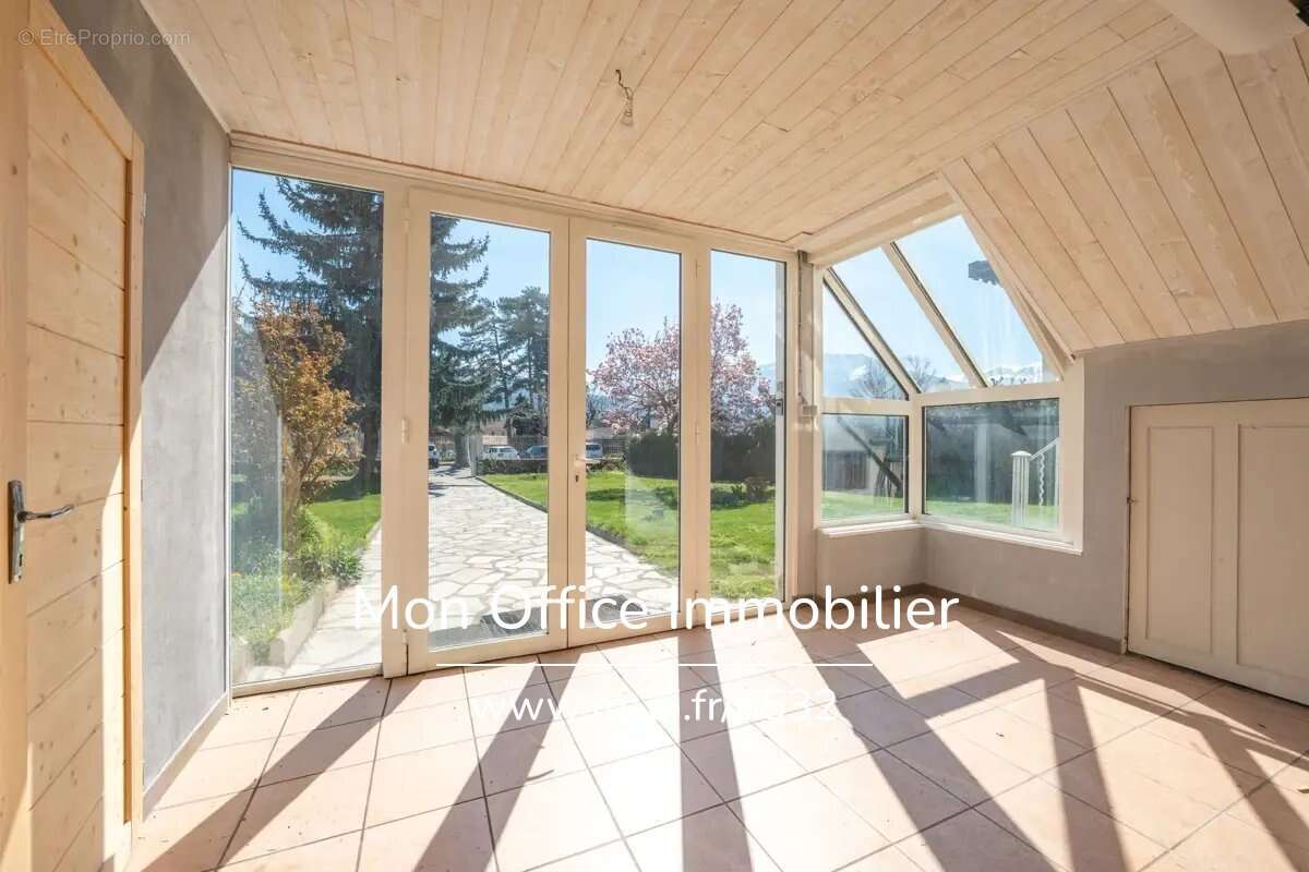 Maison à EMBRUN