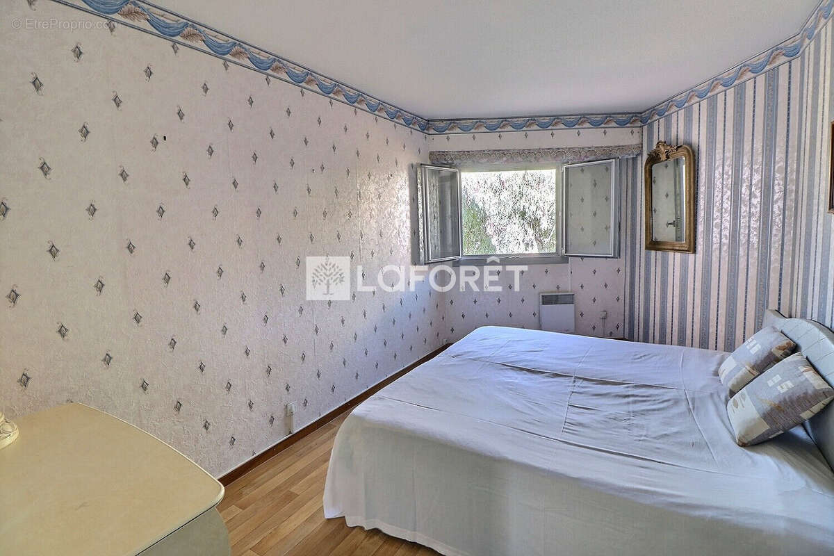 Appartement à HYERES
