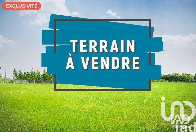 Photo 1 - Terrain à MEUVAINES