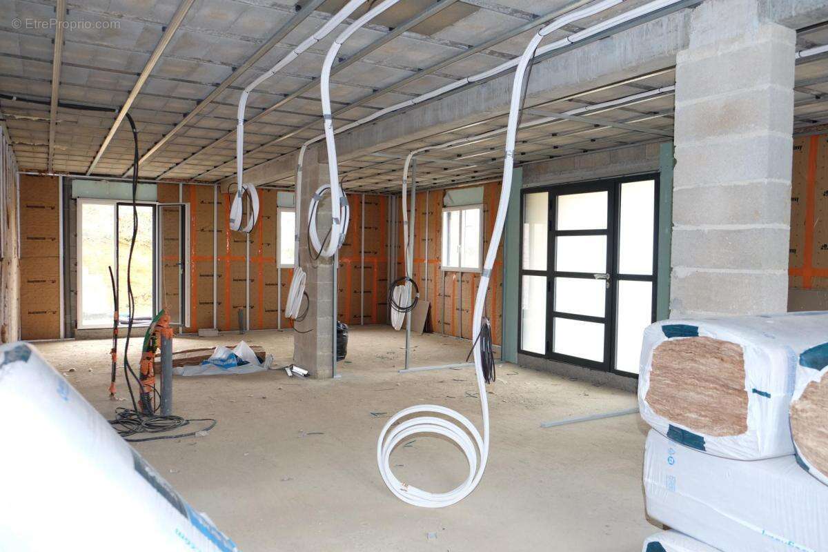 Maison d'habitation avec un cabinet médical indépendant et un studio- Hors d'eau / hors d'air - photo 20