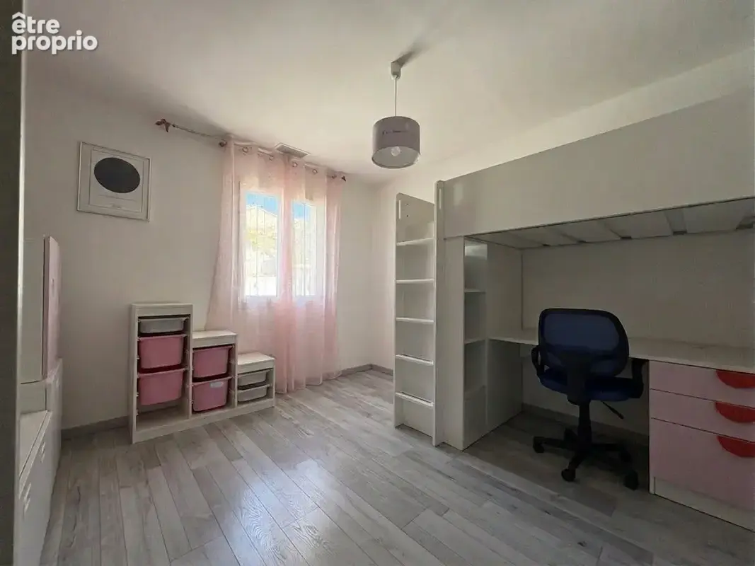 Beugons, maison t5, 4 chambres, plain pied , piscine - photo 9