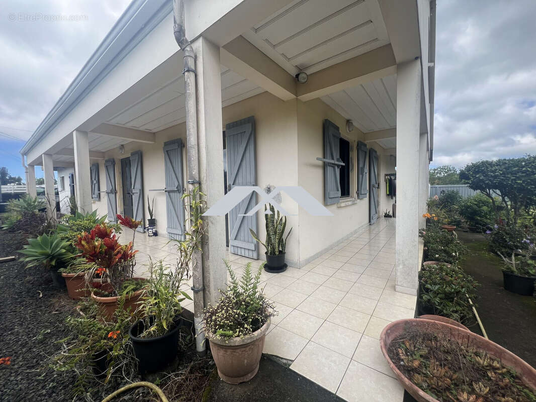 Maison à SAINT-JOSEPH