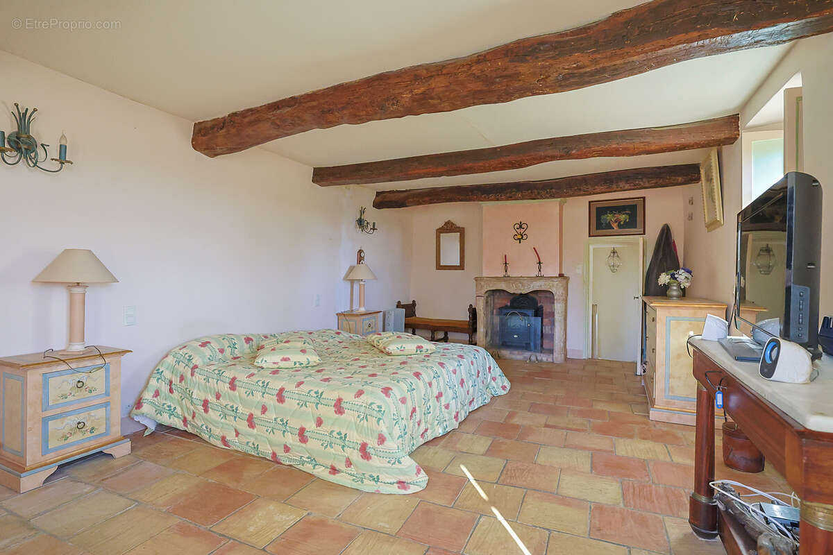 Maison à MOISSAC-BELLEVUE