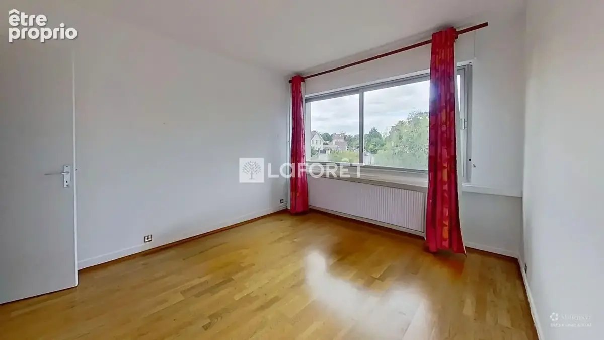 Appartement La Celle Saint Cloud 4 pièces 85 m² - photo 11