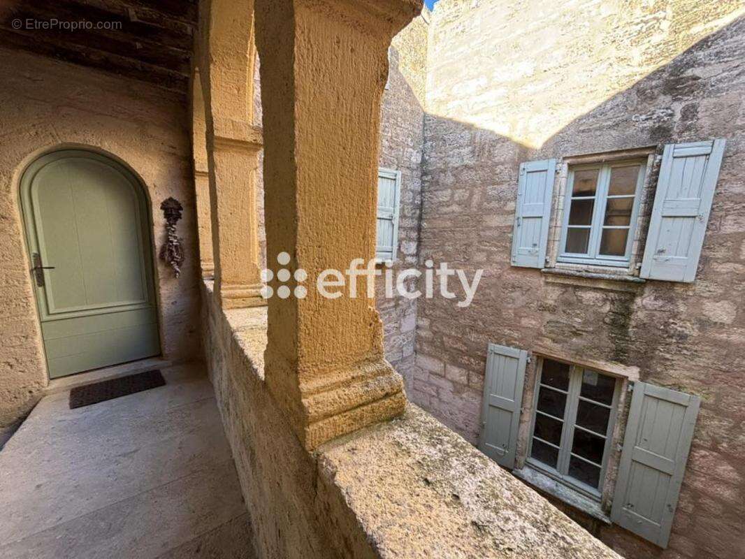 Appartement à PEZENAS