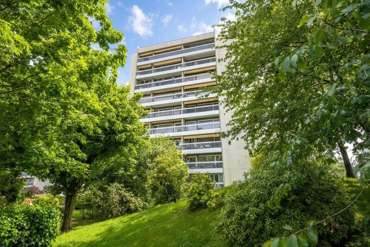 Élancourt Grand 4 pièces vue imprenable avec balcon - photo 18