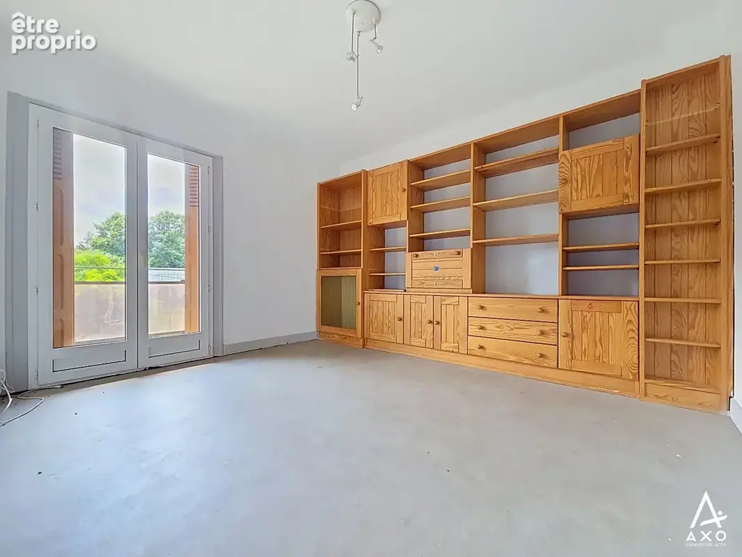 Ensemble immobilier - Maison / parc auto / atelier - photo 11