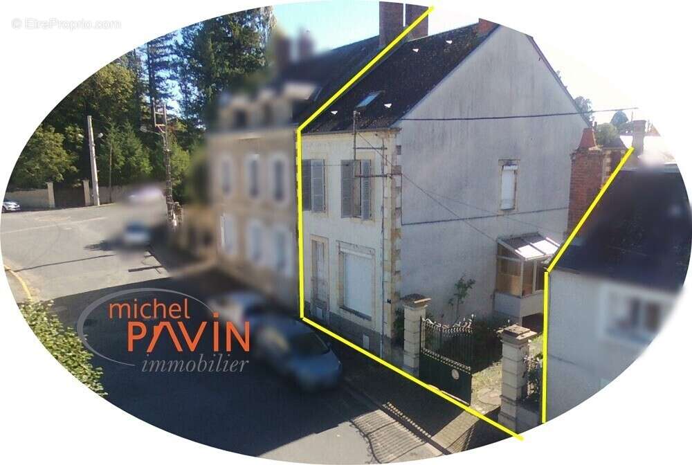 Maison à LA GUERCHE-SUR-L&#039;AUBOIS