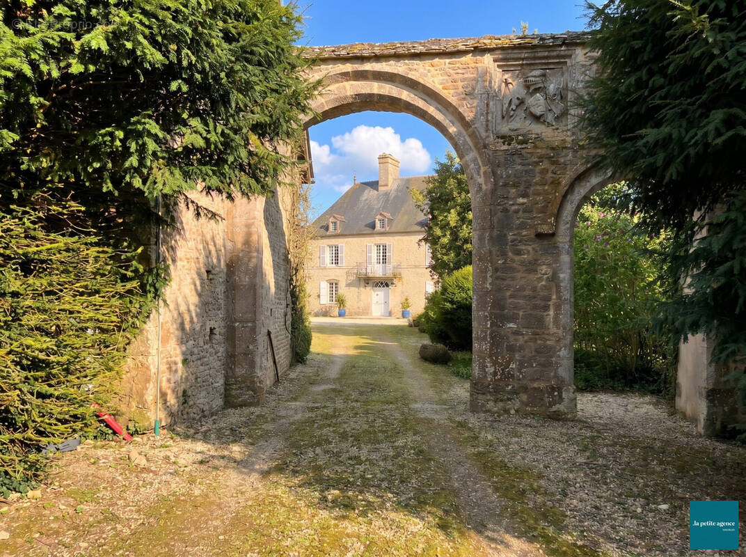 Maison à AUDOUVILLE-LA-HUBERT