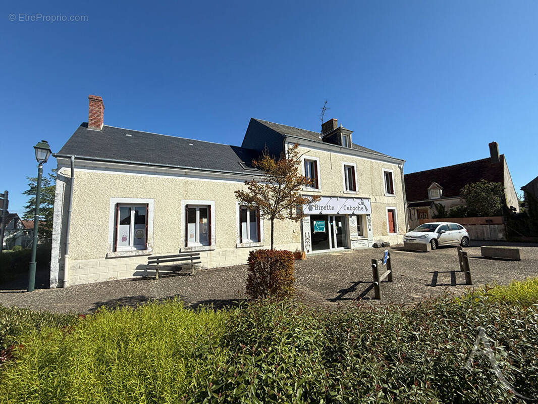 Maison à MONTIPOURET