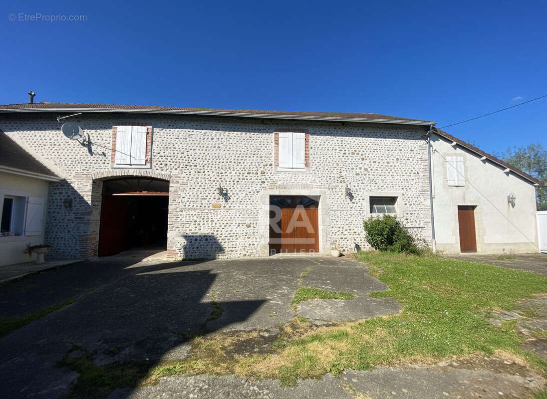 Maison à LESCAR