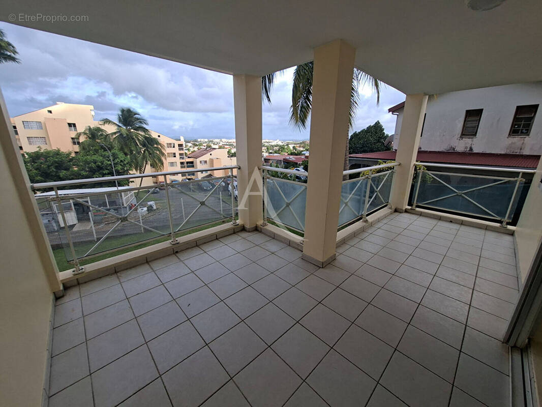 Appartement à FORT-DE-FRANCE