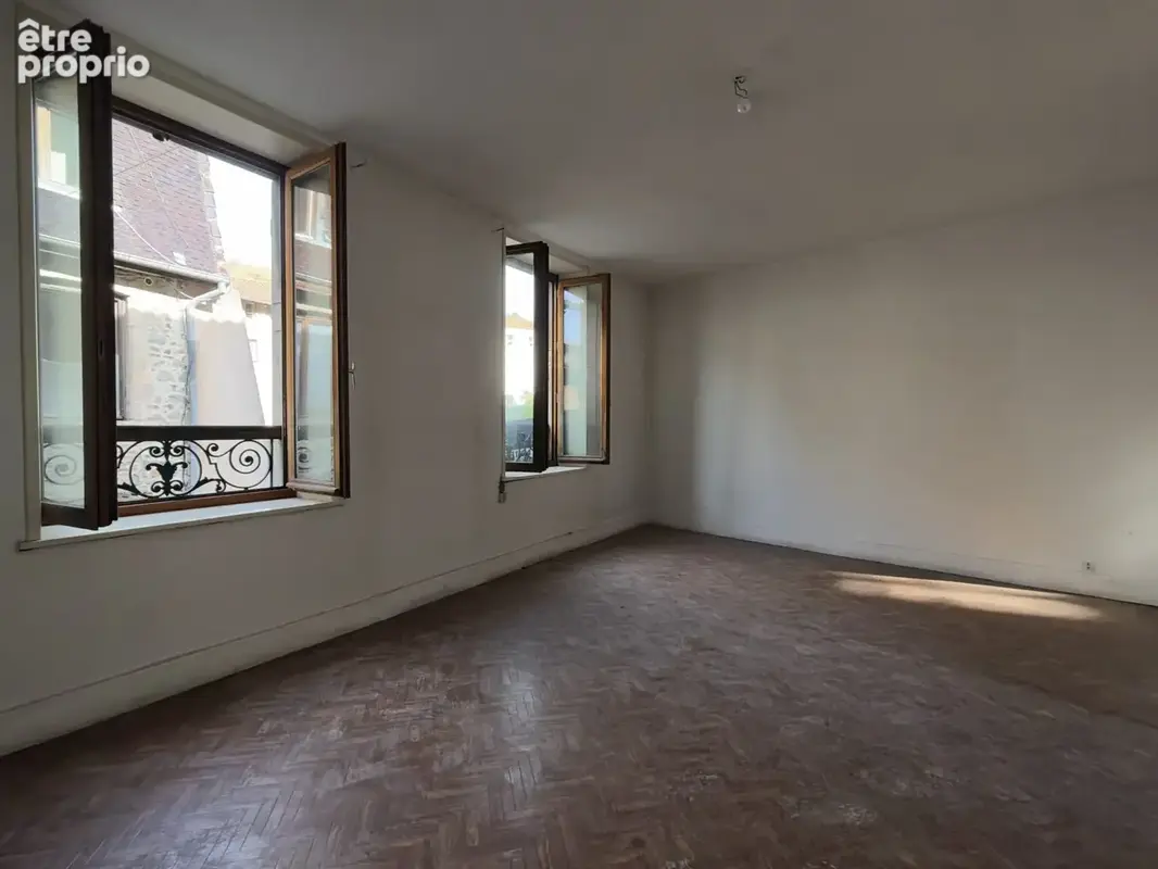 Appartement 4 pièces 86 m² à vendre à Beaujeu (69430) - photo 1