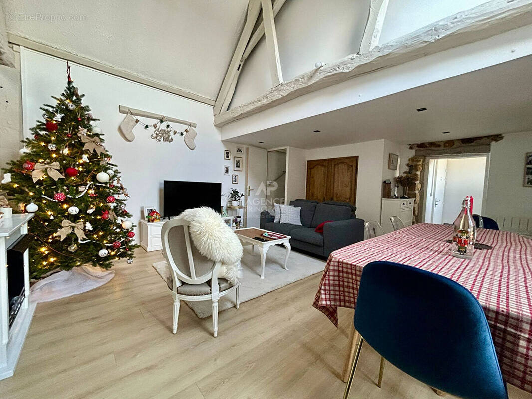 Appartement à POISSY