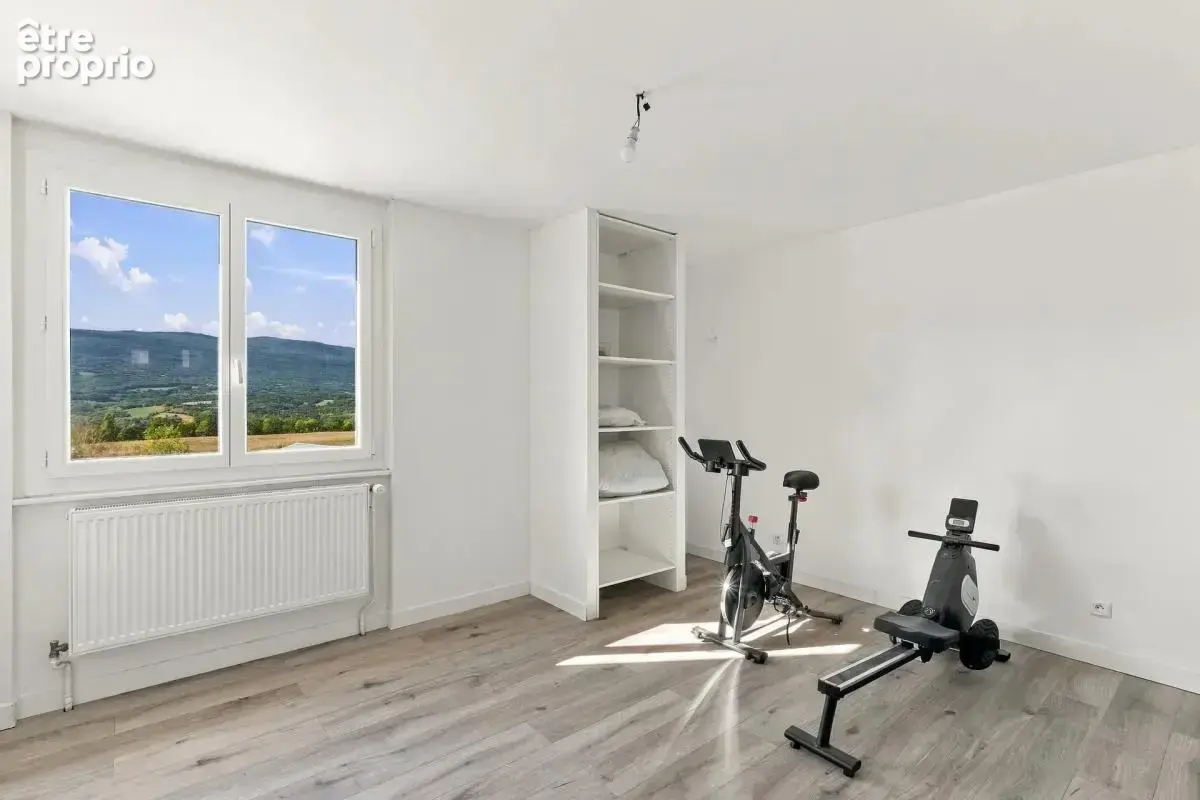 Maison de 8 pièces de 200 m² à Challonges - photo 13