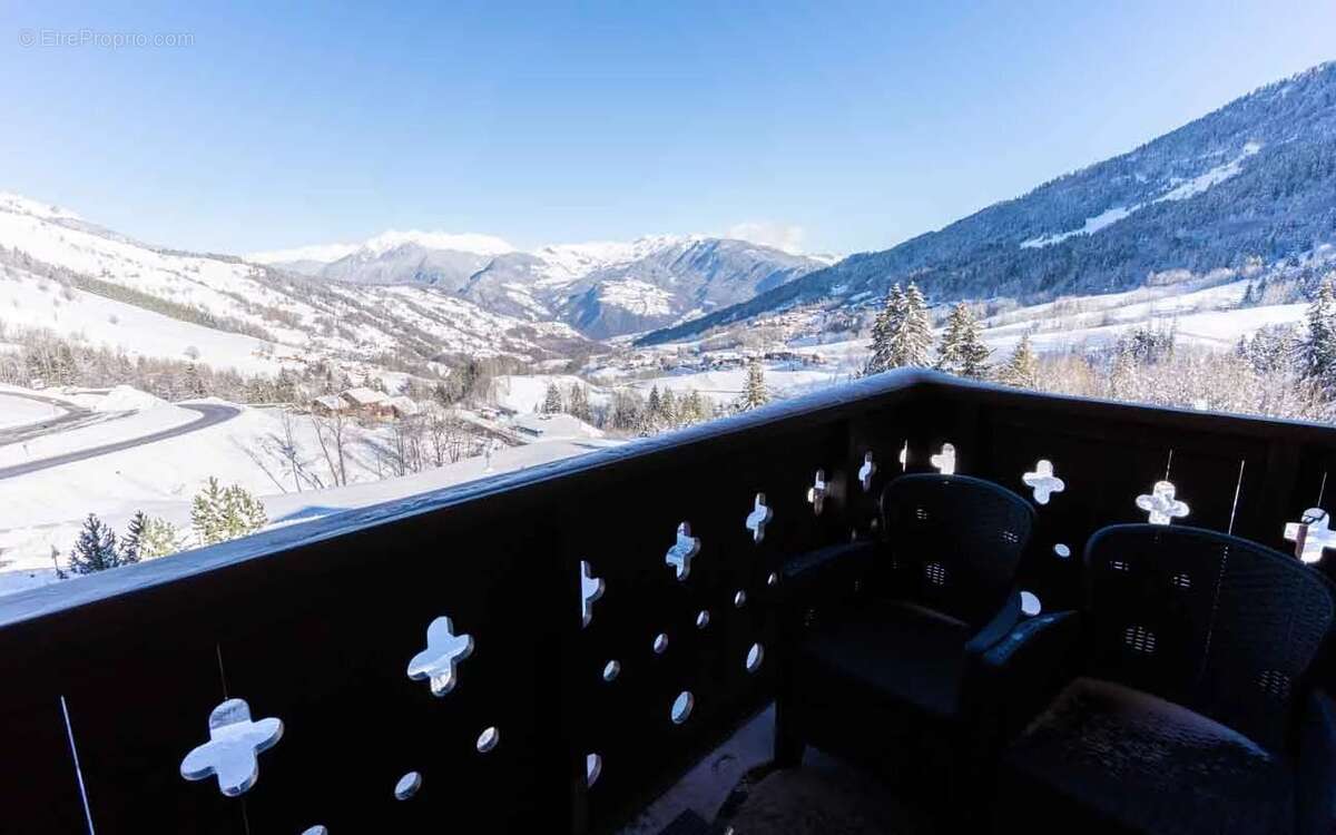 Appartement à LES AVANCHERS-VALMOREL