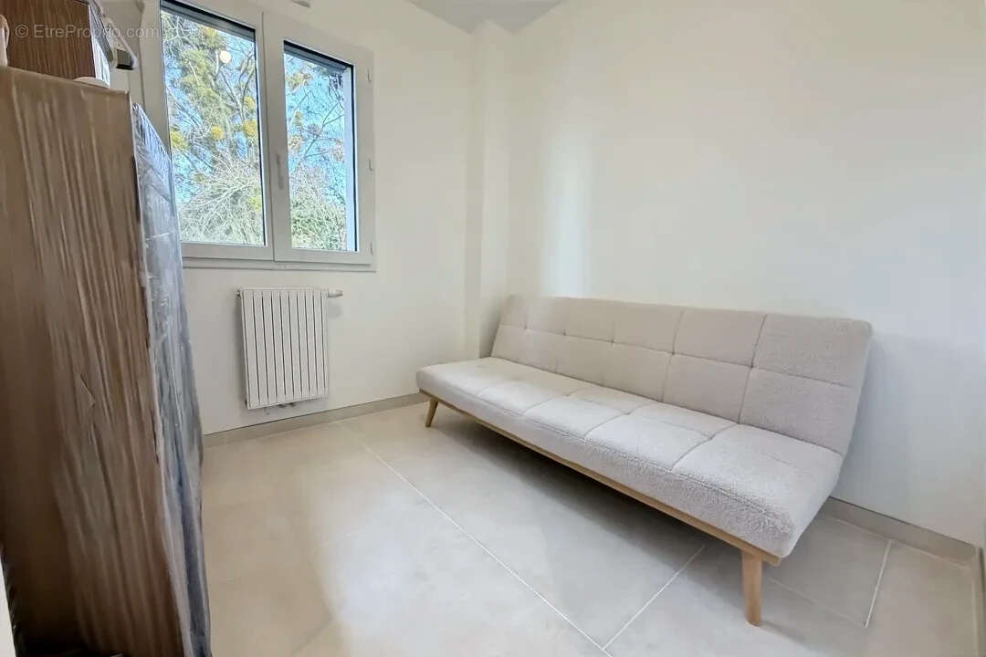 Maison à FEROLLES-ATTILLY