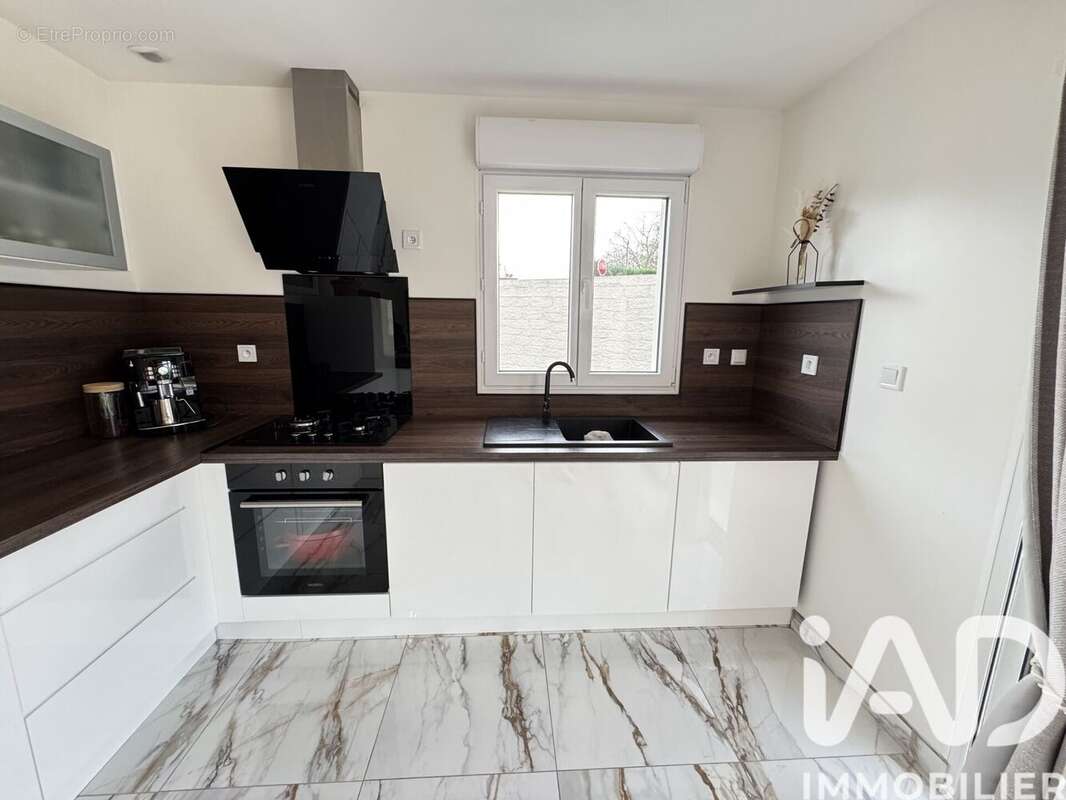 Photo 8 - Maison à PUYREAUX