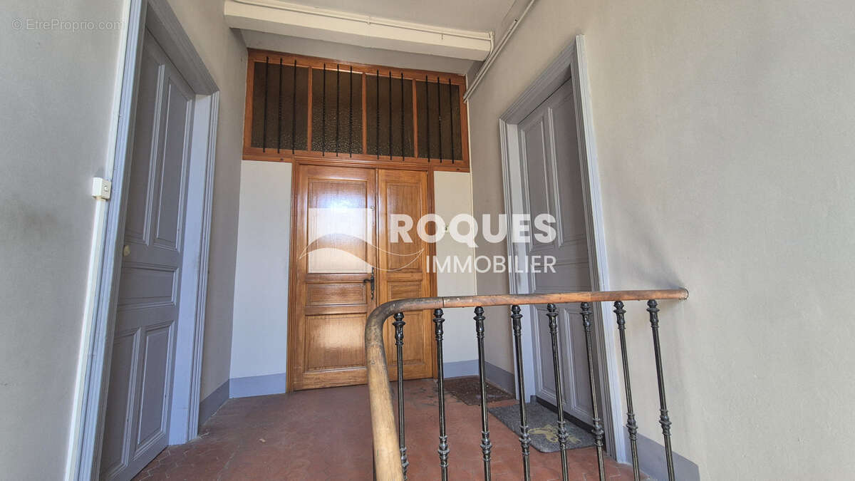 Appartement à LAMALOU-LES-BAINS