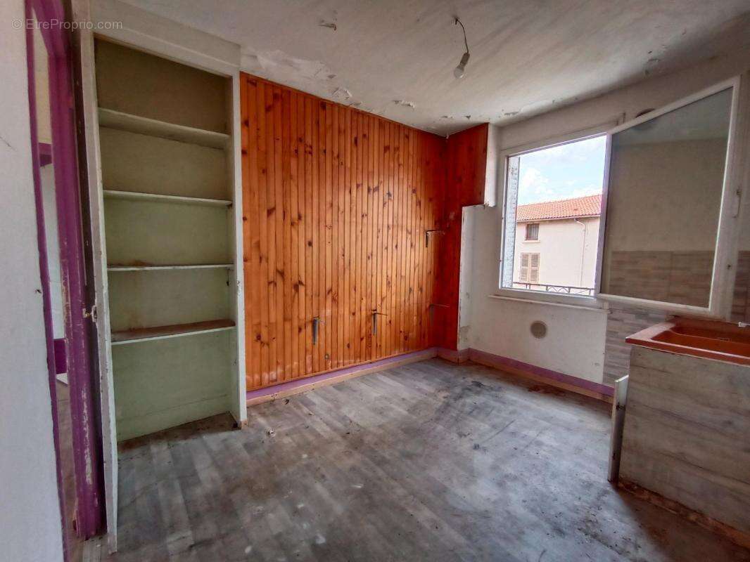 Appartement à THIERS
