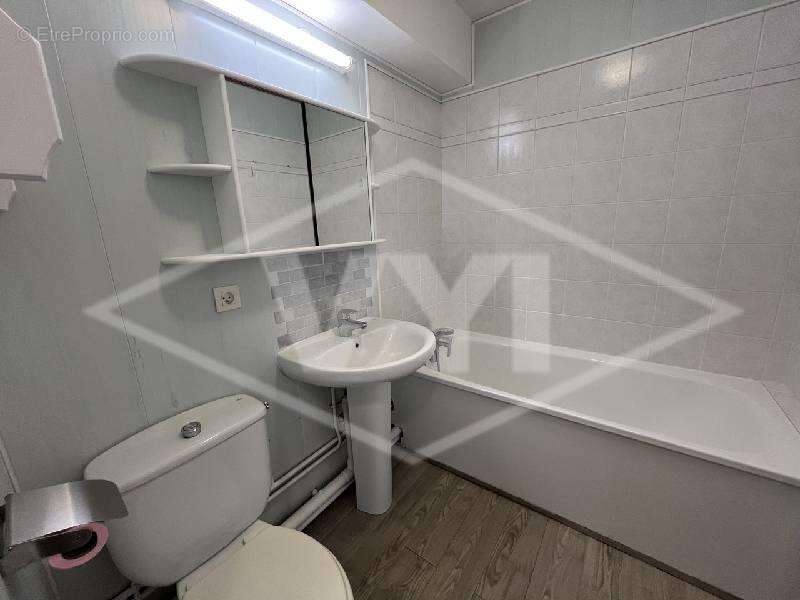 Appartement à LIEUSAINT