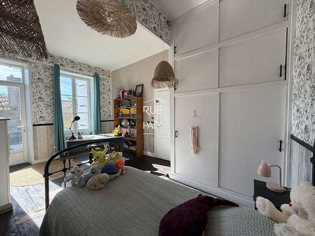 Maison à LA MOTHE-SAINT-HERAY