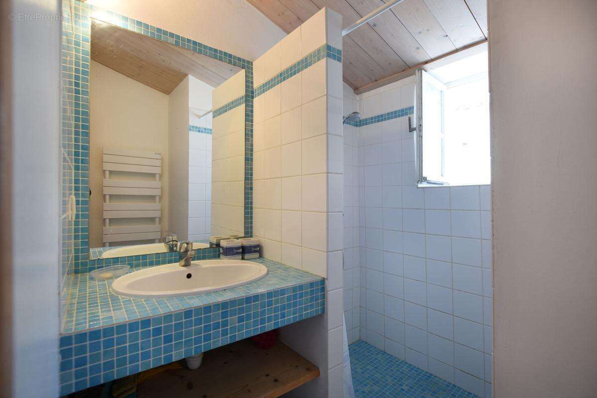 Maison à LES PORTES-EN-RE